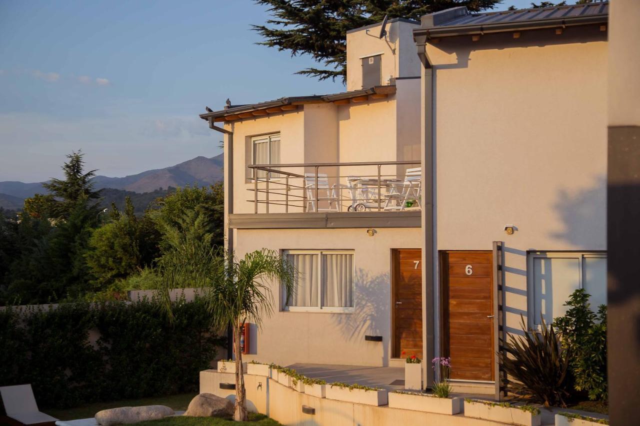 Good Life Resort La Falda Exterior photo